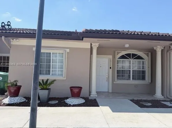 16948 SW 137th Psge, Miami, FL 33177
