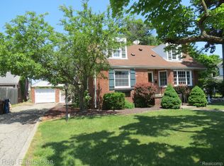 772 Burroughs St, Plymouth, MI 48170