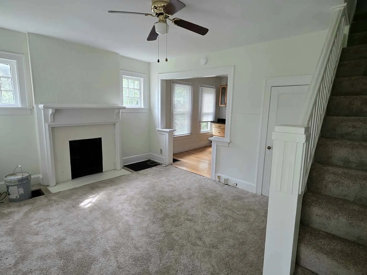 2 bed, 816 sqft, $1,200 — Photo 1