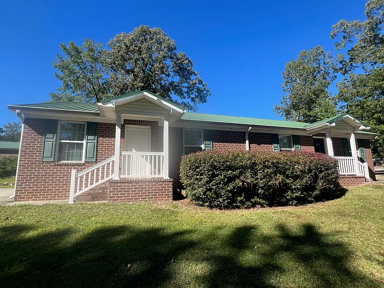 100 Old Berzelia Rd #A — Photo 2