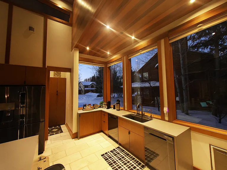 Lakota Ln — Photo 37