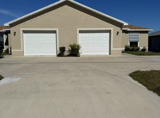 545 SE 4th Ter, Cape Coral, FL 33990