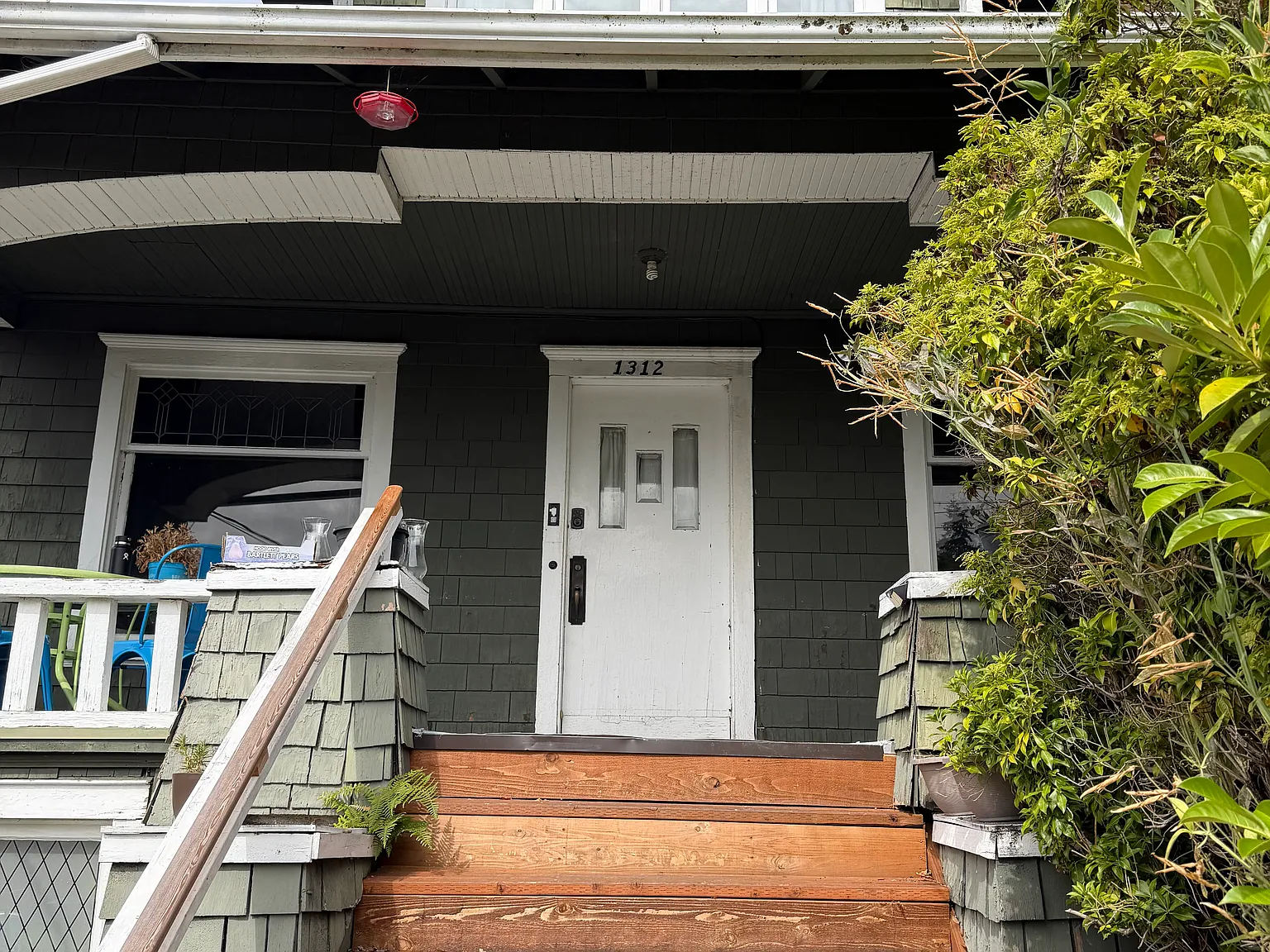 2 bed, 900 sqft, $1,799 — Photo 1