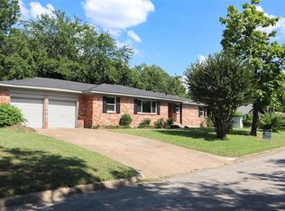 3420 Chaffin Dr, Richland Hills, TX 76118