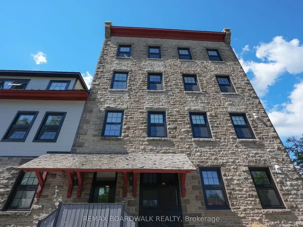 49 Mill St #6, Carleton Place, ON K7C 1T6