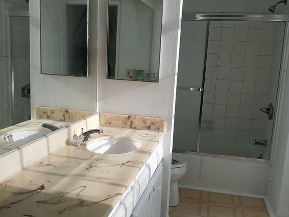 3rd image of 23530 Arlington Ave APT D