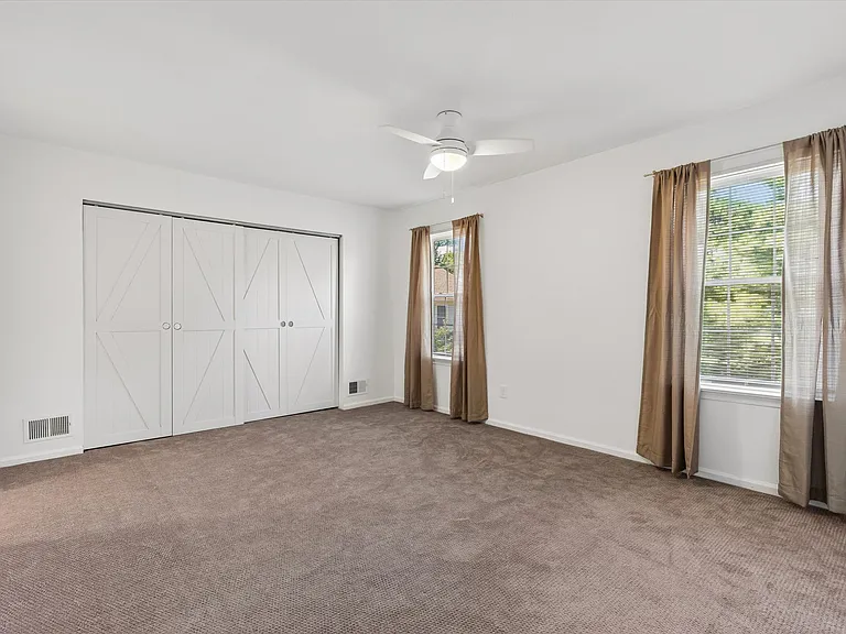 266 Leedom Way — Photo 10
