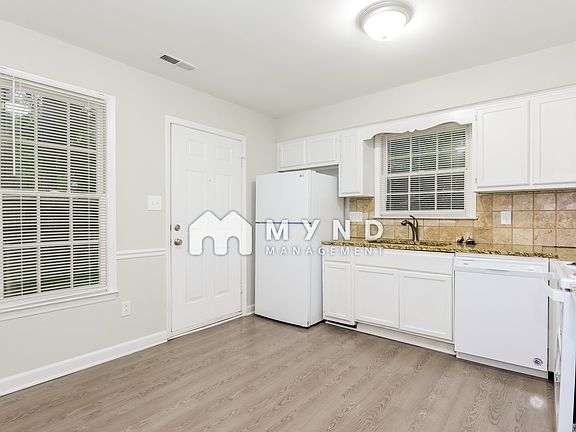 5th image of 6601 Raeburn Ln