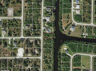 270 Salisbury St, Port Charlotte, FL 33954