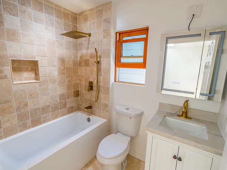 355 N Colorado Pl #1/2 — Photo 6