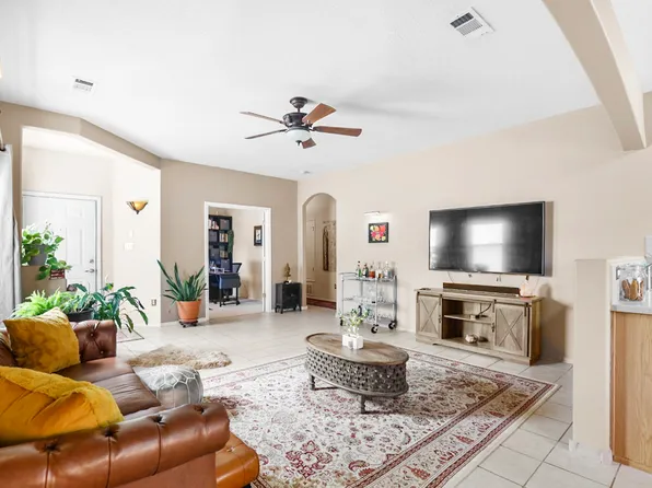 4340 Santo Domingo St Unit B, Santa Fe, NM 87507