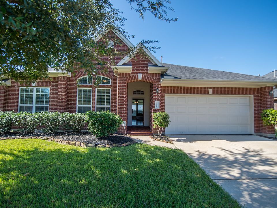 1st image of 1808 Foxglove Dr