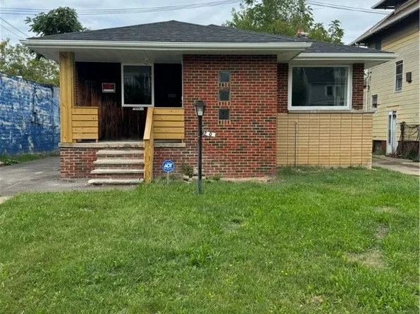 12505 Arlington Ave, Cleveland, OH 44108