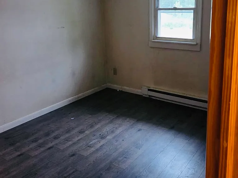 49 Nolan Dr #5H — Photo 2
