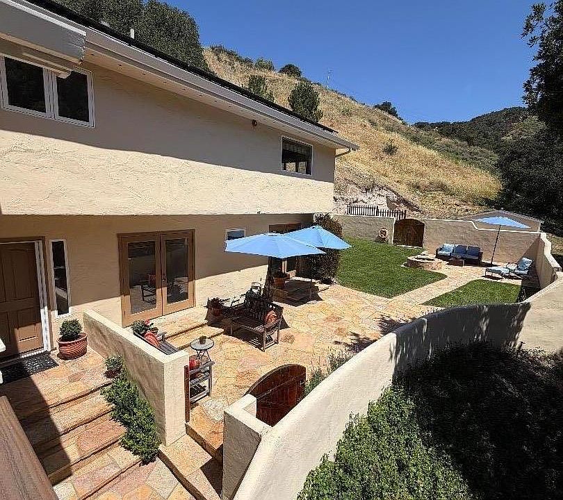 1st image of 442 Corral De Tierra Rd