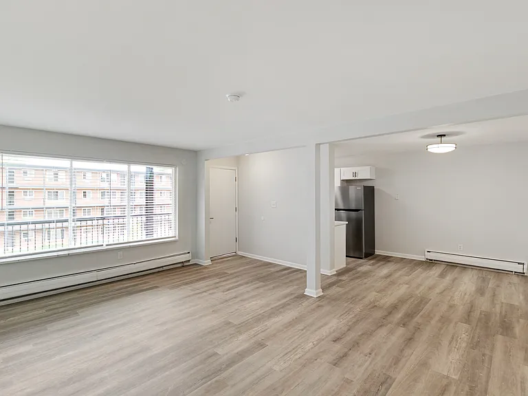The Park on 13 Apartments - Royal Oak, MI — Photo 17