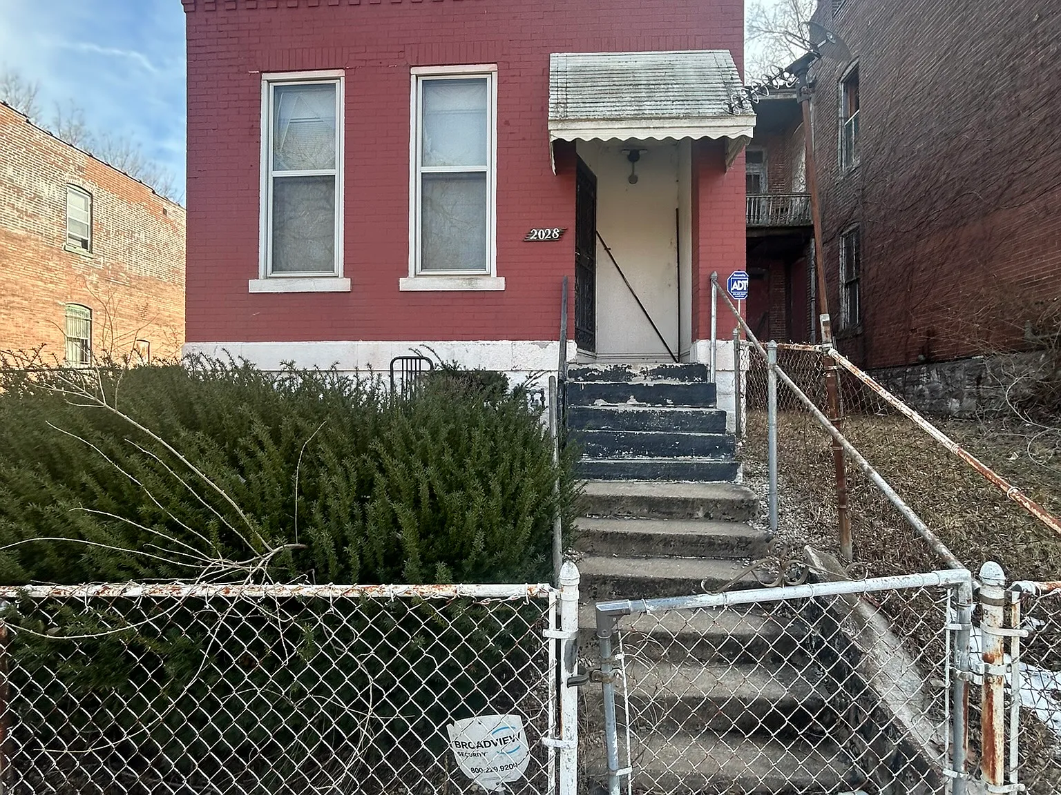 1 bed, 1297 sqft, $635 — Photo 2