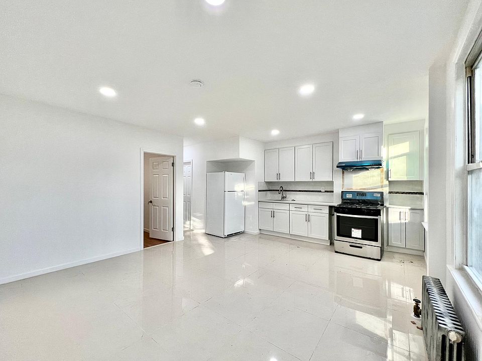 1st image of 8620 90th St #2F