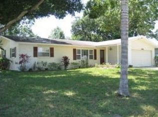 1860 Lady Mary Dr, Clearwater, FL 33756