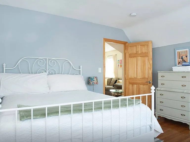123 Walnut St #3 — Photo 5