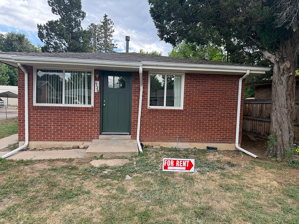 1122-1126 Gard Pl