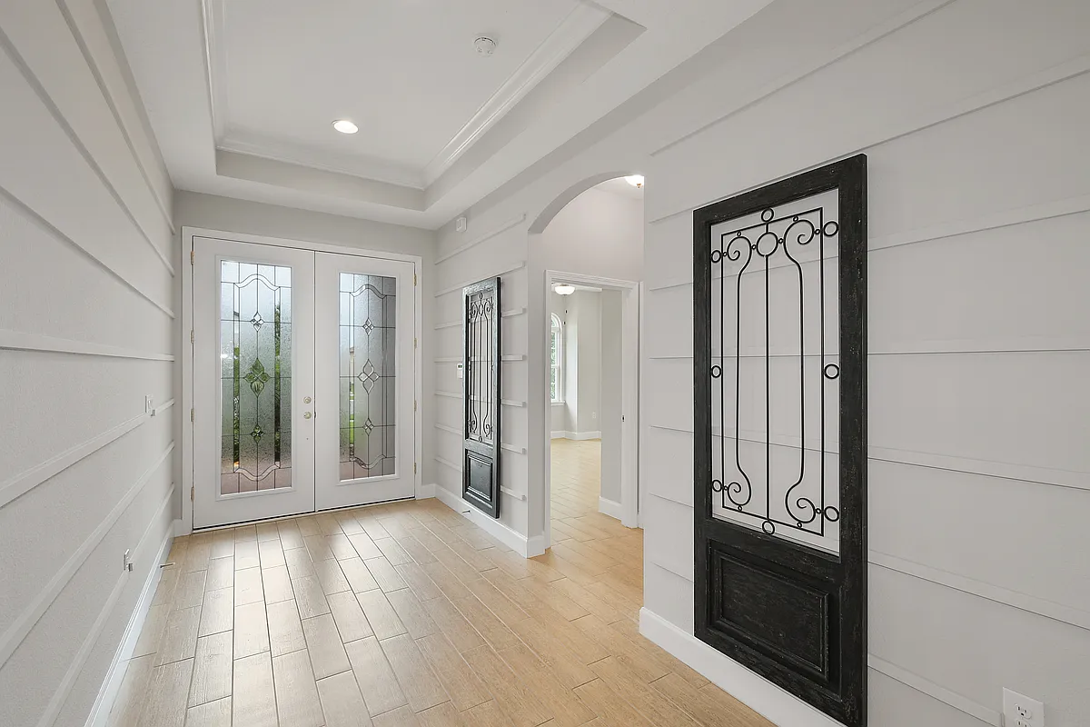 Building Photo - 202 Messina Pl