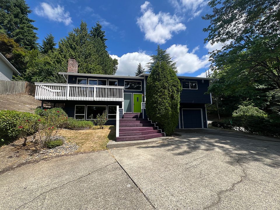1st image of 9806 159th Pl NE