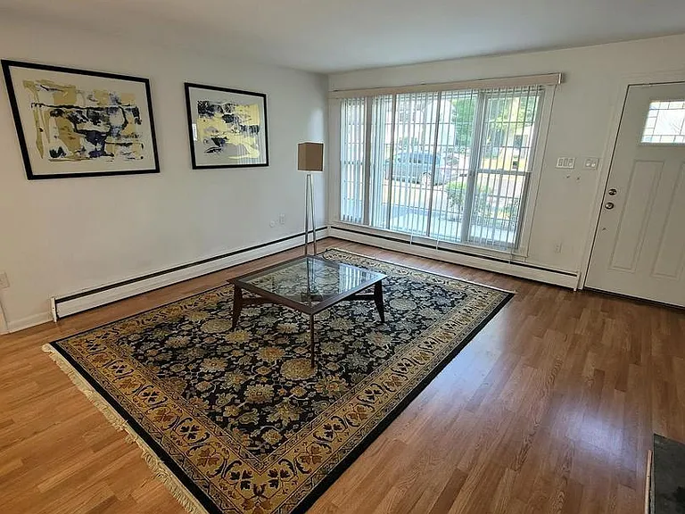 300 Adams Rd — Photo 6