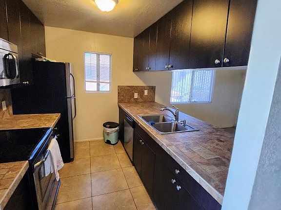 5th image of 17855 N 40th St Unit 201