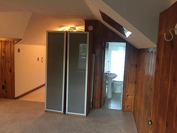 3rd image of 1595 Payne Ave