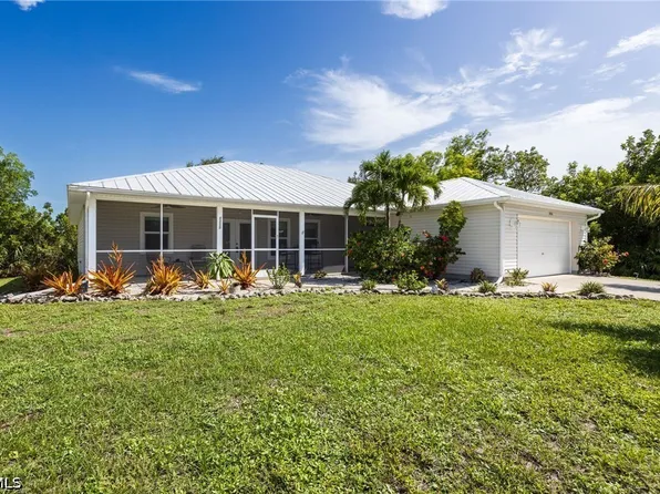 4406 Lake Heather Cir, Saint James City, FL 33956