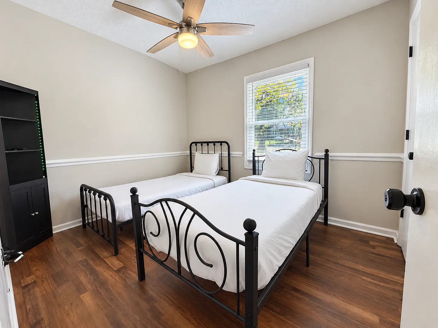 1804 Vernon Road - B — Photo 4