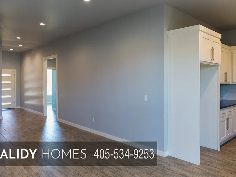 629 Remington Ave — Photo 14
