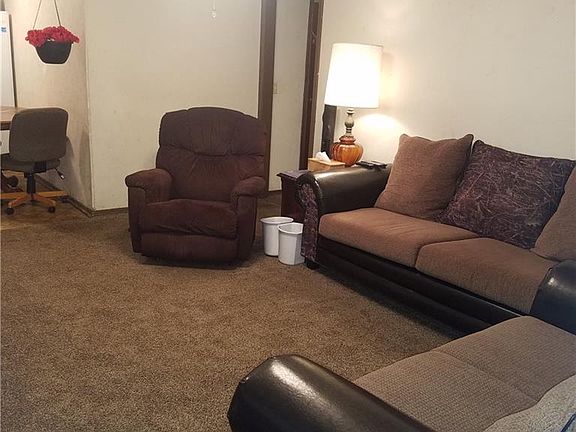 2nd image of 304 Jarman Cir