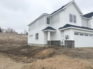 190 Huntington Dr, Waconia, MN 55387