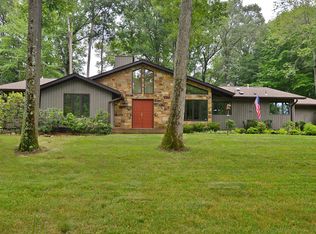 1 Roc Etam Rd, Denville, NJ 07834