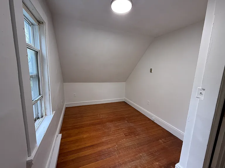 107 Bloomfield St #3 — Photo 15