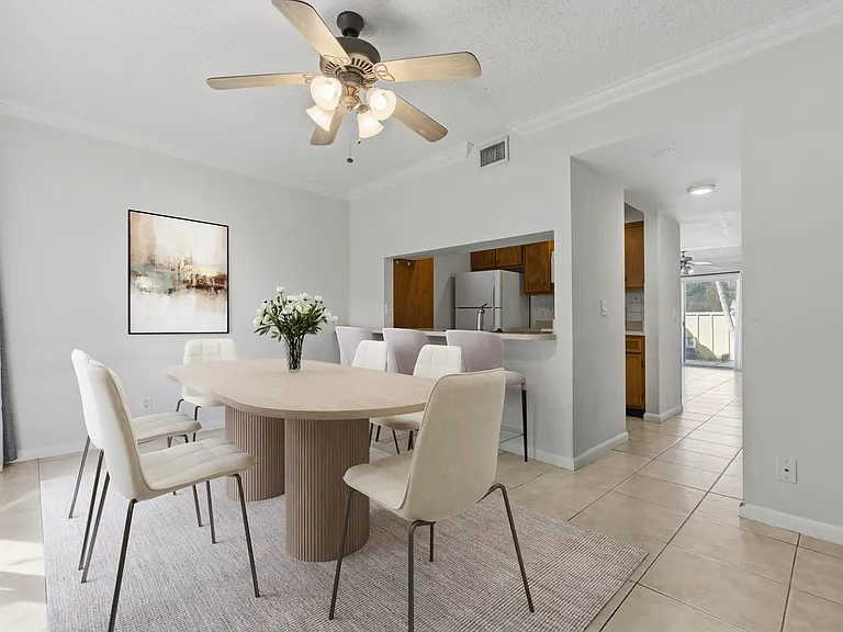 6375 Riverwalk Ln #4 — Photo 9