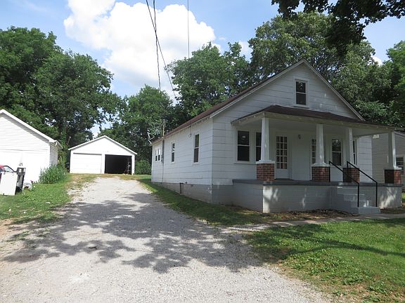 2nd image of 1634 S Sunrise Dr