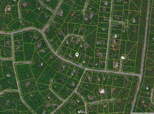 515 Maple Ridge Dr, Hawley, PA 18428