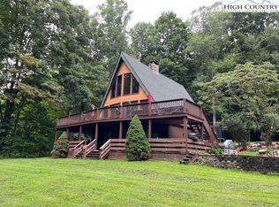 204 Sgt Pardue Cir, Zionville, NC 28698