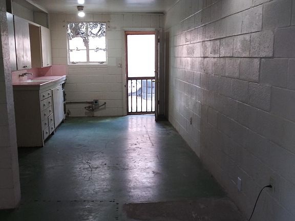 2nd image of 804 N 1st St #A
