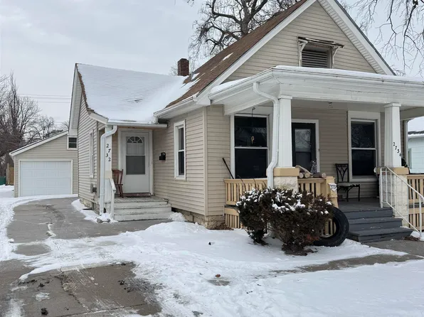 2732 Alpha St, Lincoln, NE 68510