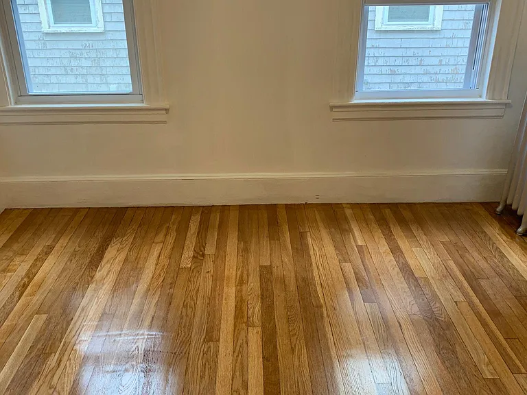 529 Pleasant St #B — Photo 17