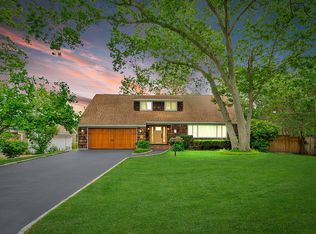 107 Lake Shore Dr, Patchogue, NY 11772
