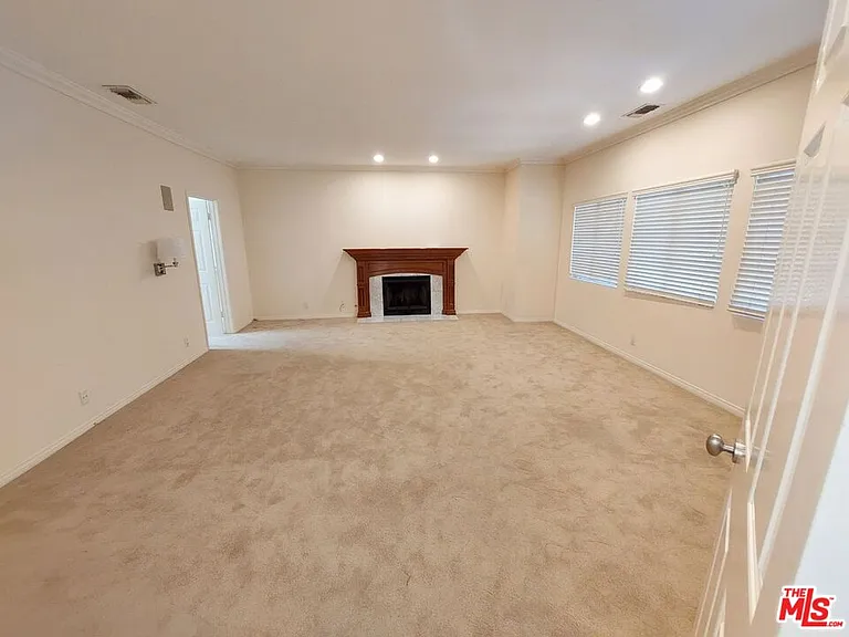 1808 Franklin Canyon Dr — Photo 7
