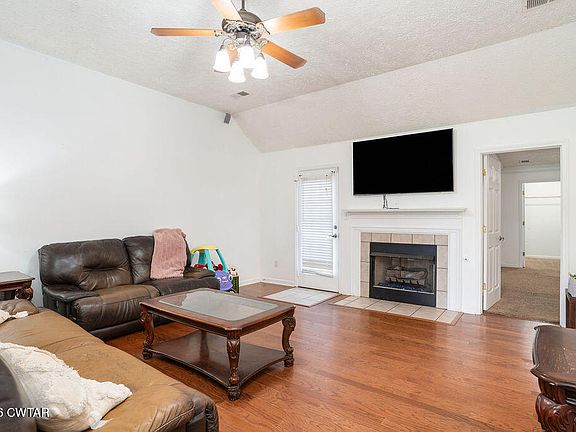 5th image of 317 Mary Kay Dr