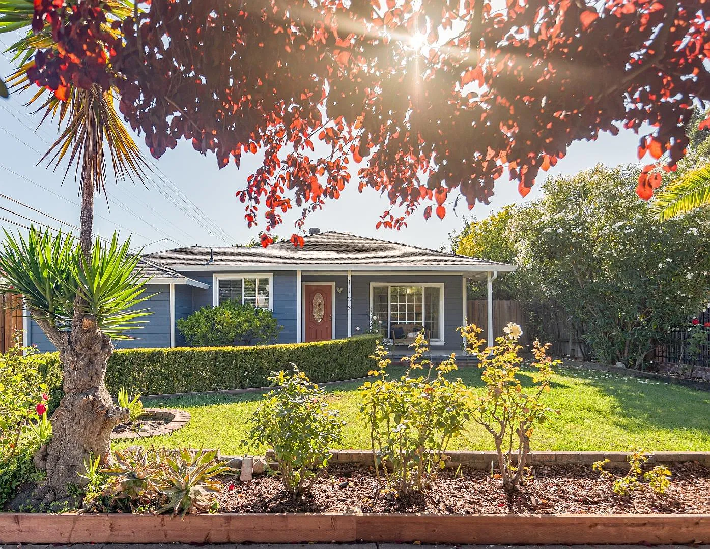 1108 Haven Ave photo 1