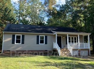 4403 Frederick Farms Dr, Midlothian, VA 23112