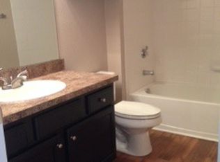 7222 Plumleaf Rd APT 1437, Raleigh, NC 27613